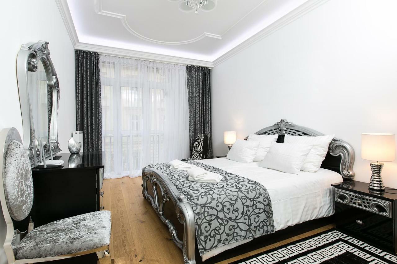 Old Town Cristal Apartment By Otium Cracovia Exterior foto