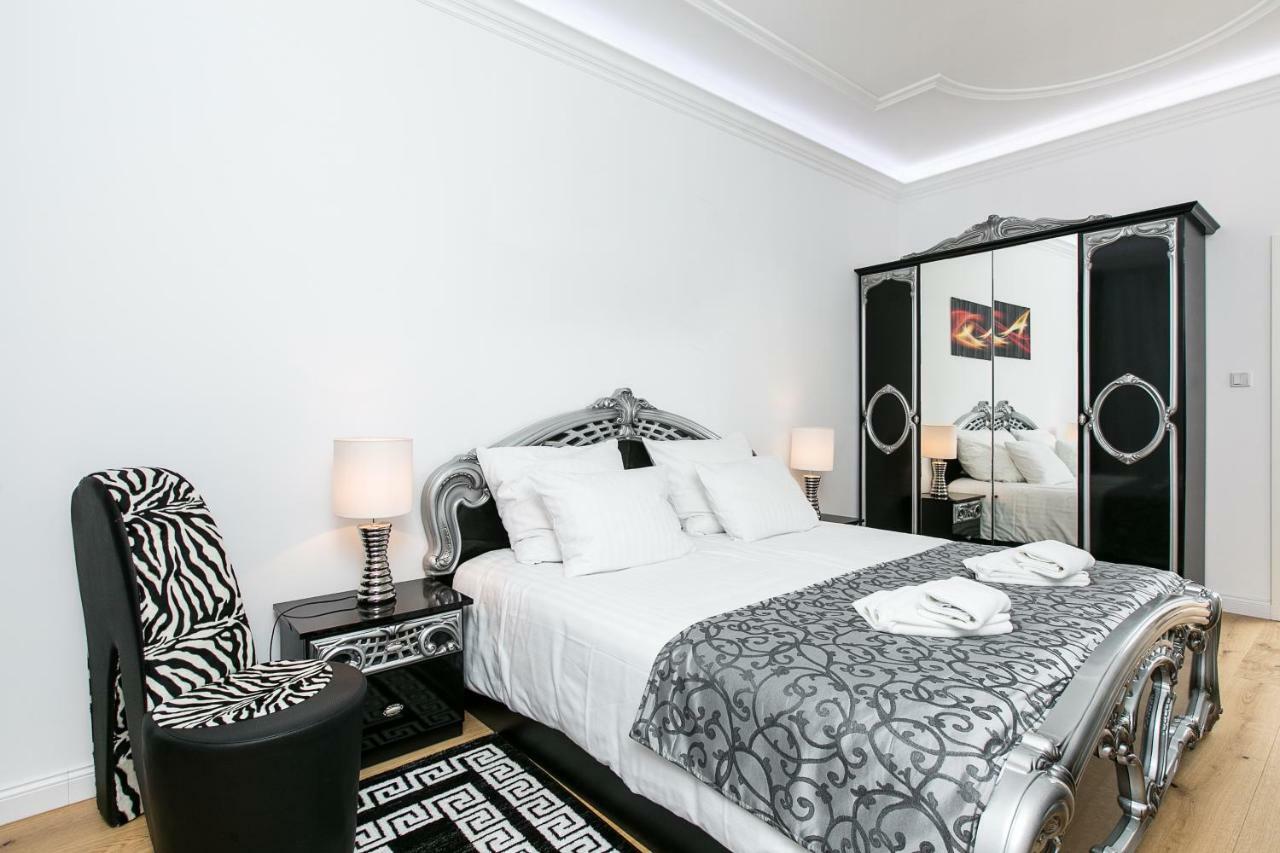 Old Town Cristal Apartment By Otium Cracovia Exterior foto